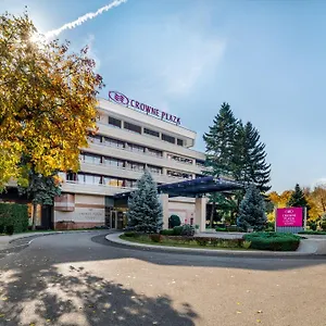 Hotel Crowne Plaza By Ihg, Boekarest